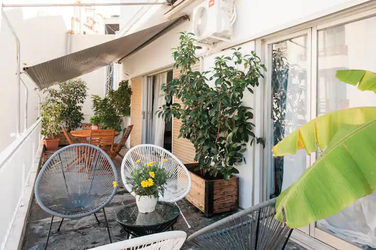 A Masterpiece In Plaka With Big Balcony And Acropolis View Atenas Exterior foto