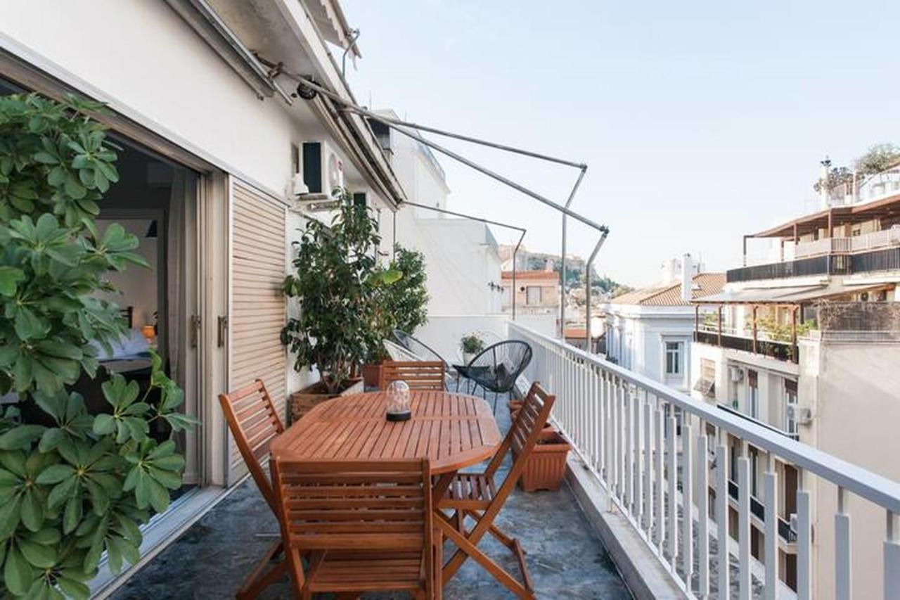 A Masterpiece In Plaka With Big Balcony And Acropolis View Atenas Exterior foto